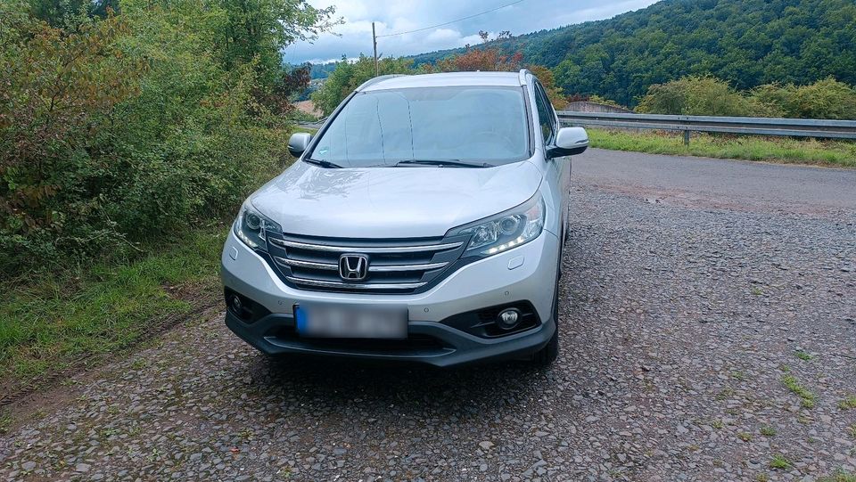 Honda cr-v 2.2 i-dtec Allrad AWD 4WD in Fulda