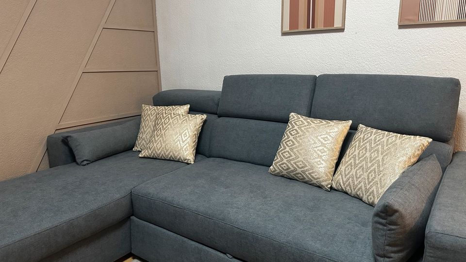 NEU: ECKSOFA - grau in Frankfurt am Main