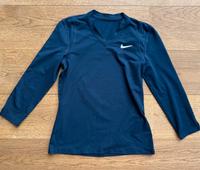 Shirt von Nike - Gr.XS - dunkelblau Hessen - Kassel Vorschau