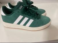 Adidas Schuhe in grün Rheinland-Pfalz - Bechtolsheim Vorschau