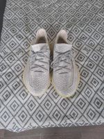 Sehr schön sportschuhe von YEEZY 350 Sachsen-Anhalt - Staßfurt Vorschau