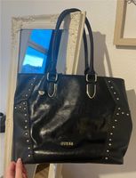 Sonderedition große Guess Handtasche schwarz mit goldenen Details Berlin - Friedenau Vorschau