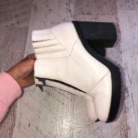 Stiefeletten Bershka Weiß/ Gr.37 Berlin - Schöneberg Vorschau