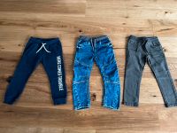 Hose Jeans Sweathose Jogginghose Gr 104 Bergedorf - Hamburg Lohbrügge Vorschau