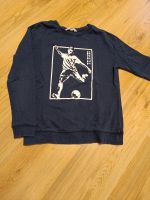 H&M Sweatshirt Gr.146/152 Shirt Pulli Pullover Fußball Nordrhein-Westfalen - Hiddenhausen Vorschau