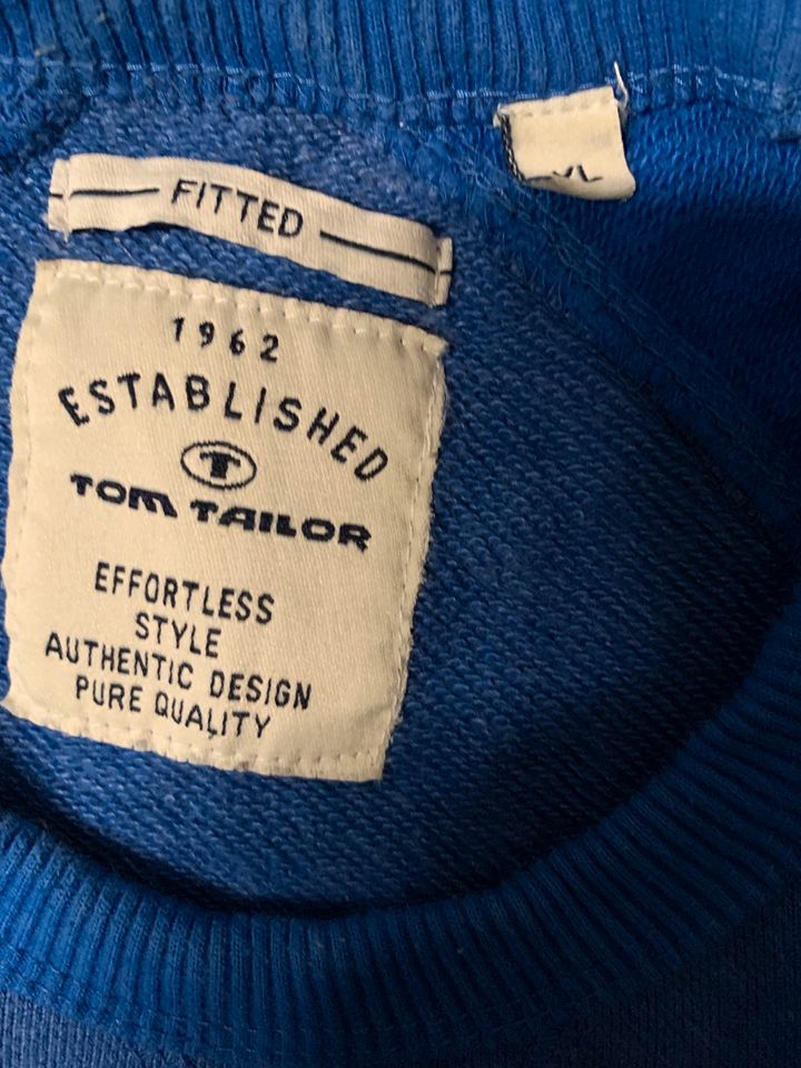 Tom Tailor Sweatshirt gr.176 in Monschau