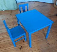 IKEA Kritter Tisch mit 2 Stühlen in blau Berlin - Pankow Vorschau