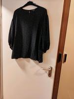 Schwarze Bluse mit Punkten Düsseldorf - Rath Vorschau