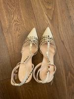Liu jo Pumps gr 40 beige appliques zara heels Altona - Hamburg Altona-Nord Vorschau