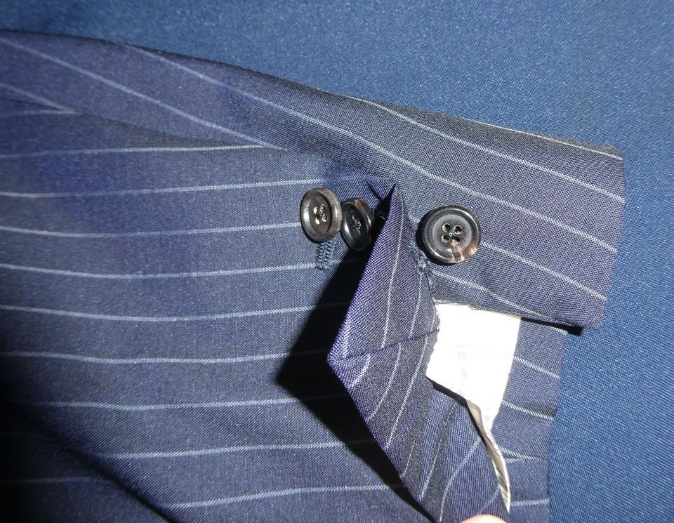 RAFFAELE CARUSO luxus Anzug = Gr: 52 = NP: 2.200€ = Top in Hannover