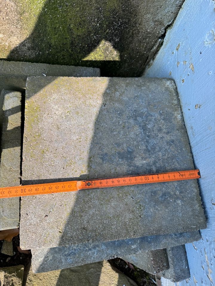 Terrassenplatten Steine Platten grau 30x30cm 12 Stück in Essen