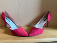 Damenschuh Thüringen - Erfurt Vorschau