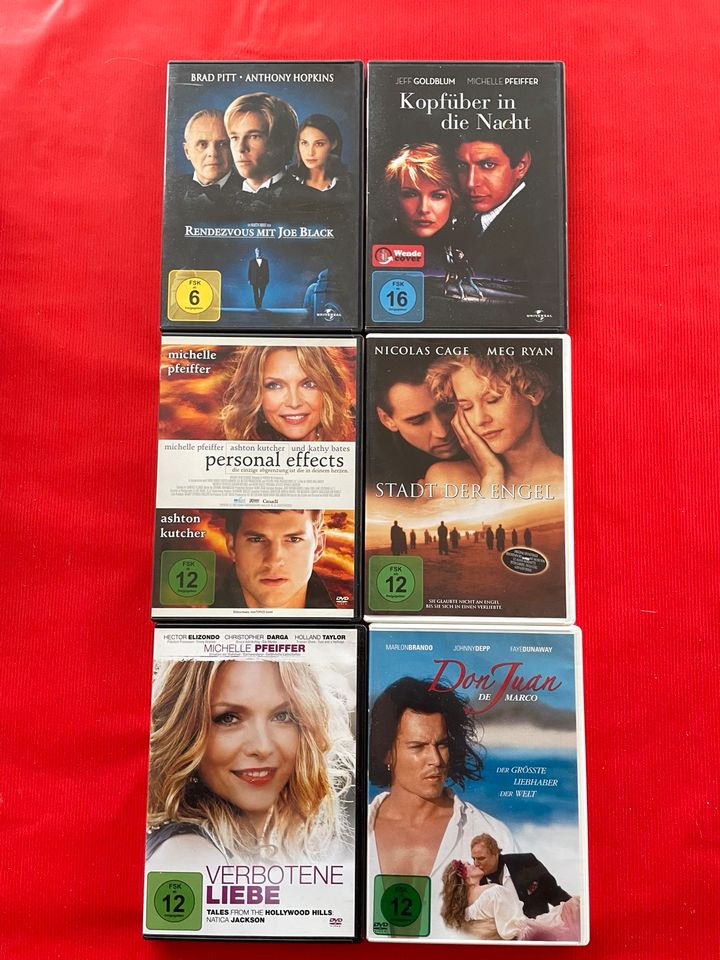 15 DVDs Action, Krimi & Romantik Matrix, Bond, Pitt, Jolie, Cage in Ulm