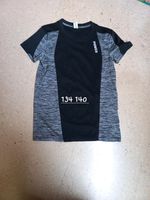 Sport T shirt 134 140 Hessen - Gedern Vorschau