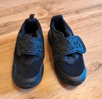 Schwarze Sneaker mit Klettverschluss Gr. 25/26 Bayern - Erding Vorschau