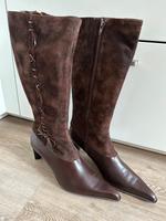 Maripé Stiefel spitz Leder Wildleder Gr. 41 neu Niedersachsen - Langenhagen Vorschau