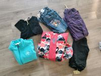 Kleiderpaket Mädchenklamotten Bolero Hose Regenjacke Gr 110 116 Nordrhein-Westfalen - Gelsenkirchen Vorschau