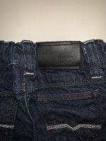 HUGO BOSS Jungen Jeans Hose dunkelblau 68 Stuttgart - Stuttgart-Süd Vorschau