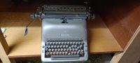 Adler Schreibmaschine sehr alt und schwer 50er Jahre ca. 17 kg Niedersachsen - Bad Harzburg Vorschau