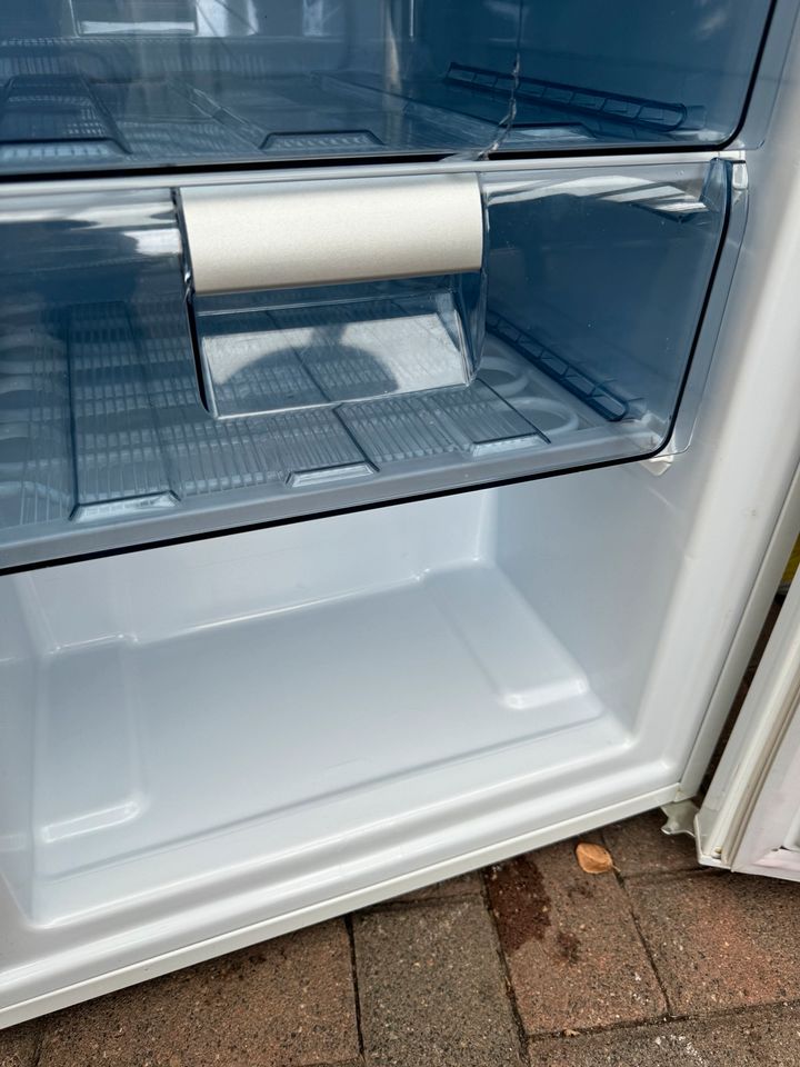 Amica Gefrierschrank GS15111W Gefriergerät Truhe in Weeze