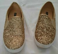 Slipper Gold Glitzer Gr. 39 - Sehr gut erhalten Baden-Württemberg - Hayingen Vorschau