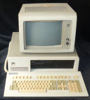 Uralt- PC Computer IBM 5151002 mit Monitor und Tastatur Brandenburg - Burg (Spreewald) Vorschau