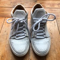 Sneakers weiss Leder von Barber Butchers aus München Ludwigsvorstadt-Isarvorstadt - Isarvorstadt Vorschau