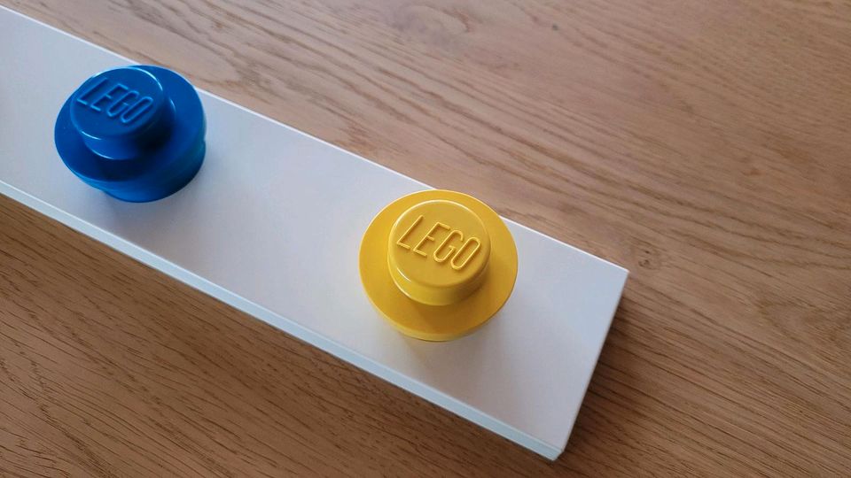 LEGO Kleiderhaken Dots Gaderobe für Kinder / Erwachsene Möbel in Ditzingen