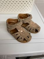 Pompom Pom Pom Sandalen supersüß München - Maxvorstadt Vorschau