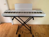 Digital Piano Yamaha P-105WH gebraucht München - Ramersdorf-Perlach Vorschau