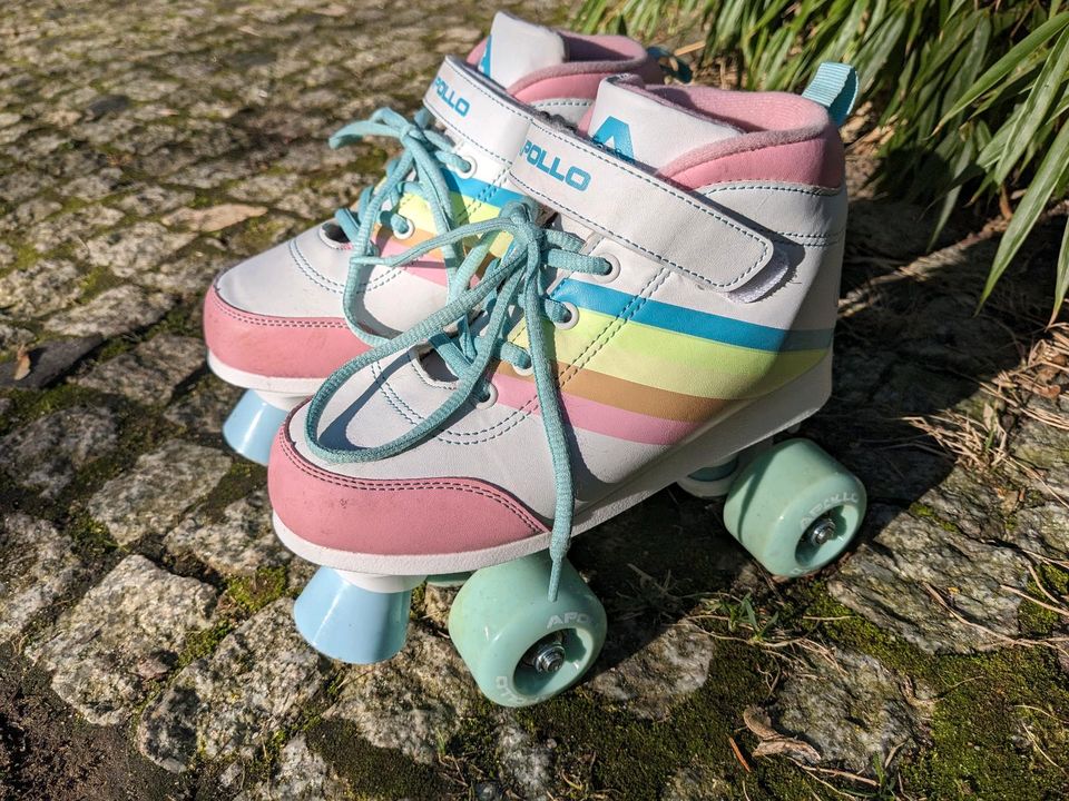 Apollo Kinder Rollschuhe Disco-Roller 31-34 in Berlin