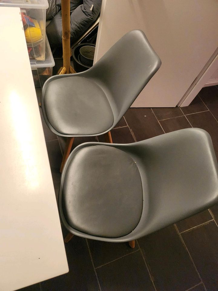 Küchentisch/Esszimmertisch mit Stühlen in Norderstedt