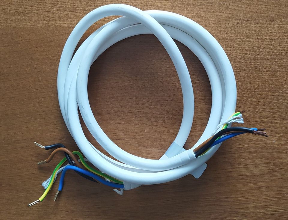 Neu -Kabel H05VV-F 4G 2,5 Drehstromkabel - 2,0m in Kitzscher