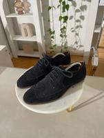 Tommy Hilfiger Lederschuhe Velours Gr.40 Berlin - Spandau Vorschau