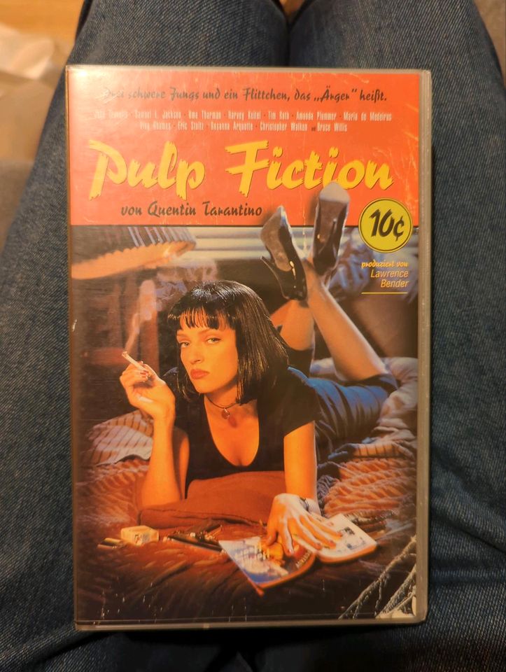 Pulp Fiction VHS in Tacherting
