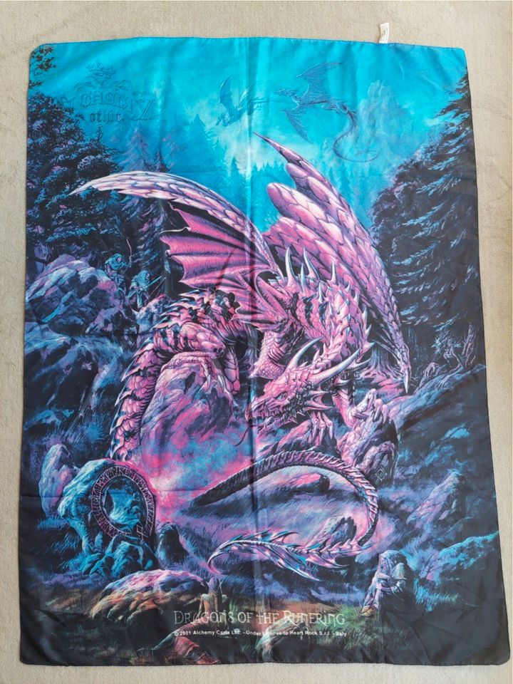 Stoff-Flagge / Banner „Dragons of Runering“ Fantasy 105 x 78 cm in Nürnberg (Mittelfr)