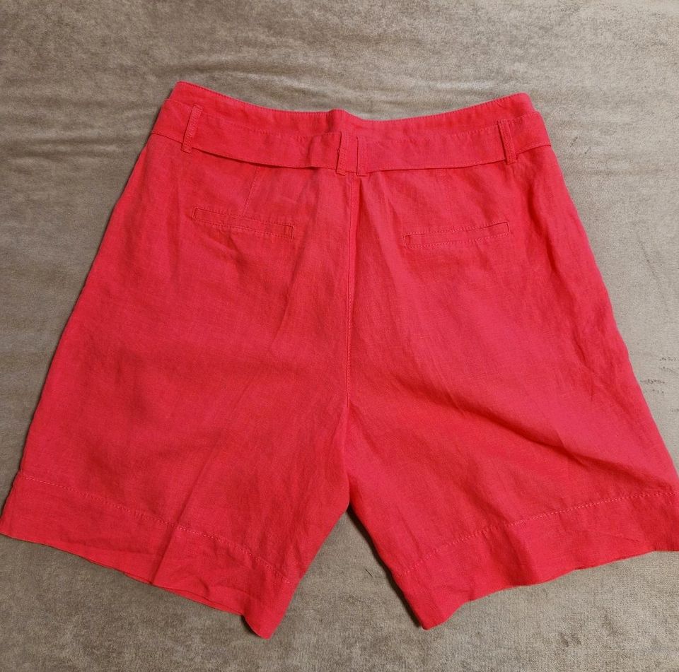 Gerry Weber NEUE Leinen Short Gr. 42 pink mit Gürtel in Roth