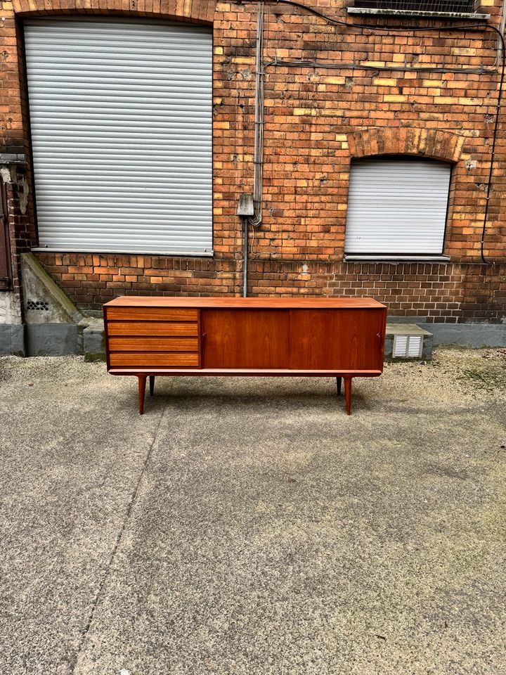 ◤ Omann Jun Sideboard Modell 20 Teakholz Teak anrichte Vintage mid Century danish Design designklassiker Retro 60er in Berlin