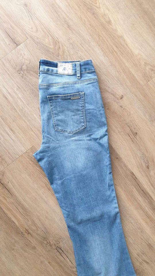 Damen Jeans Tom Tailor Größe L / Länge 34 in Bielefeld