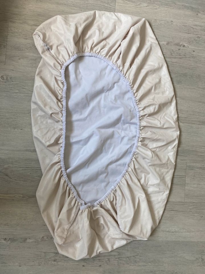 Nässeschutzlaken Babybett 60x120cm (NEU) in Neukloster