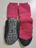 Falke Cosy Shoes/Hausschuhsocken 31/32 Brandenburg - Falkenberg/Elster Vorschau