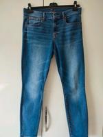 Jeans Damen GAP Größe 42 Weite 31 blau Hessen - Wächtersbach Vorschau
