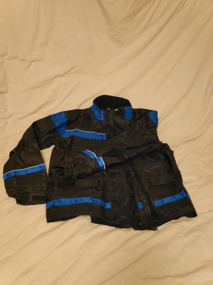 Motorradbekleidung Regenjacke und -hose Crane Sports Gr. M 40/42 in Bielefeld