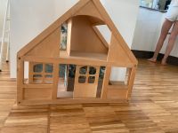 Puppenhaus aus Holz mit hoch qualitativem Equipment Berlin - Lichtenberg Vorschau