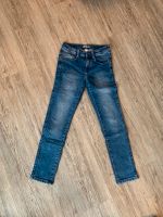 S.Oliver Jeans Größe 146/152 Niedersachsen - Bergen Vorschau