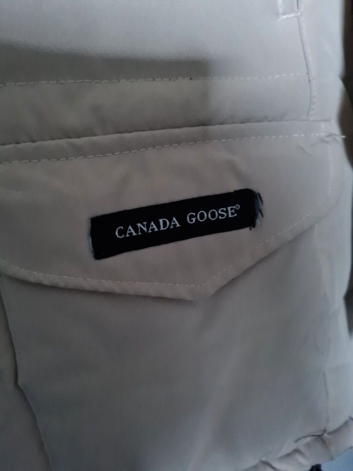 Canada Goose Jacke beige XS Wintermantel - wie NEU! in Oering
