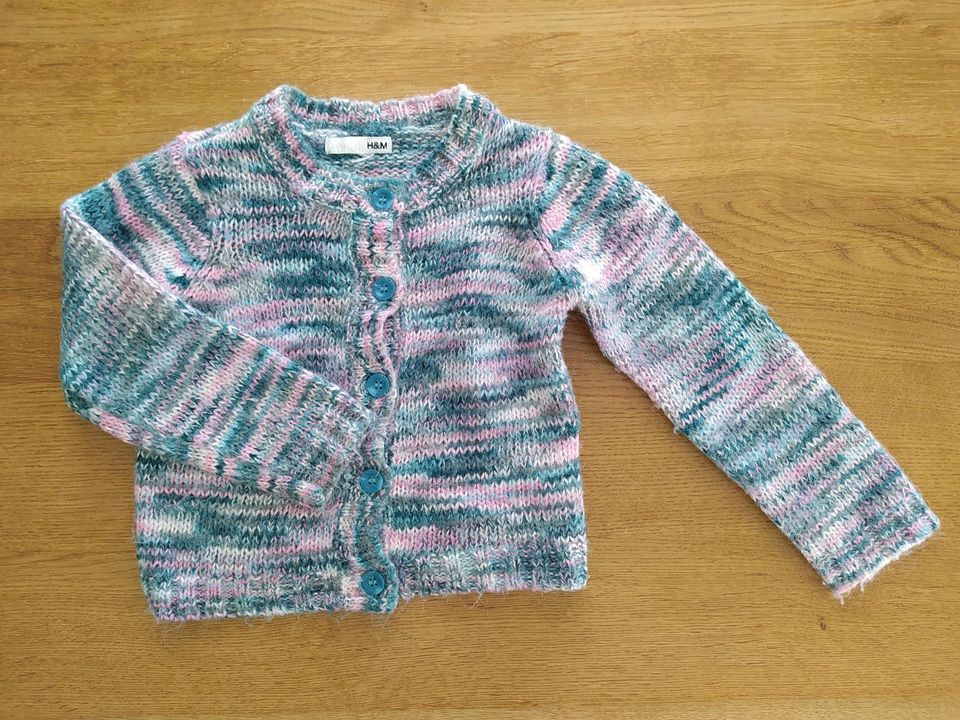 Strickjacke Weste 86/92 Jeans Paket Petit Bateau Mexx Esprit H&M in Wartenberg