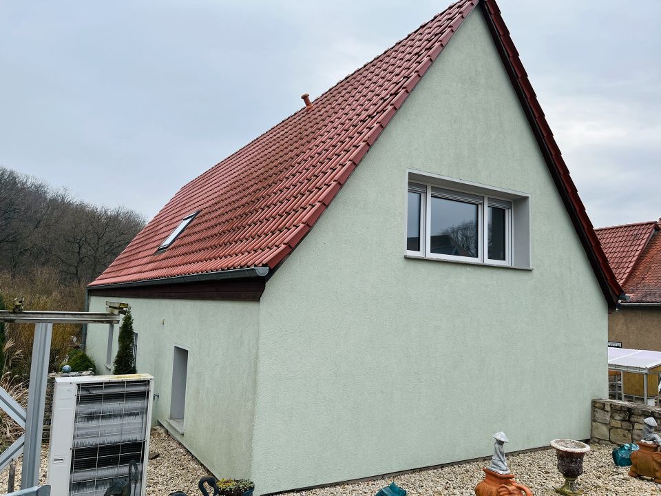 Gemütliches Einfamilienhaus mit Photovoltaikanlage, Wärmepumpe & Sauna! in Eckartsberga