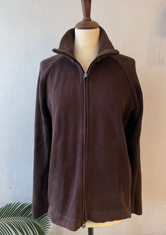 Herren-Pullover/Jacke „BOSS ORANGE" Farbe braun Größe M in Bremen