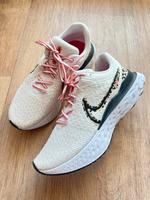 Nike Trainers Sneakers Running 39 Rostock - Lichtenhagen Vorschau